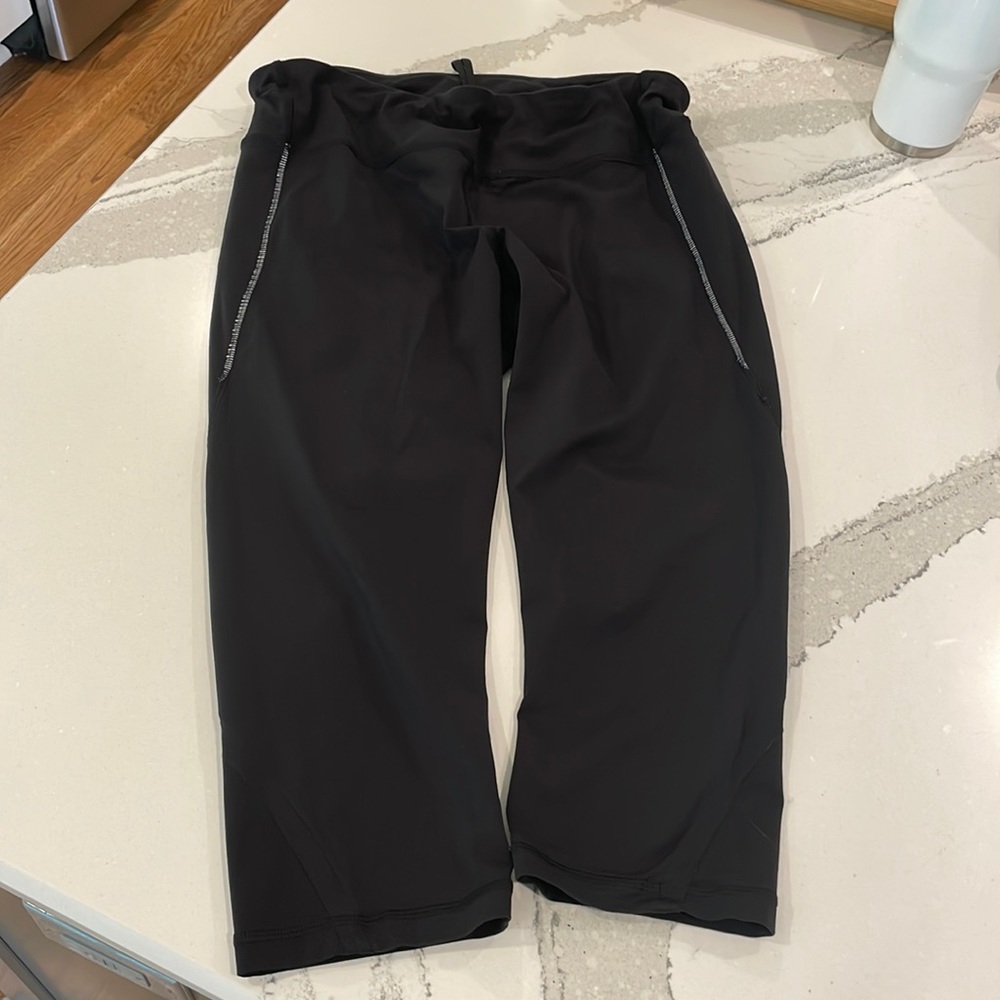 Lululemon crop leggings